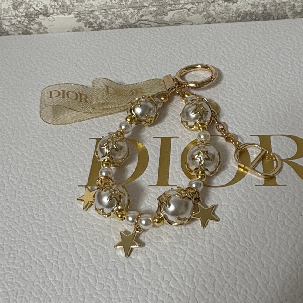 ❤️Dior Beauty Keychain❤️